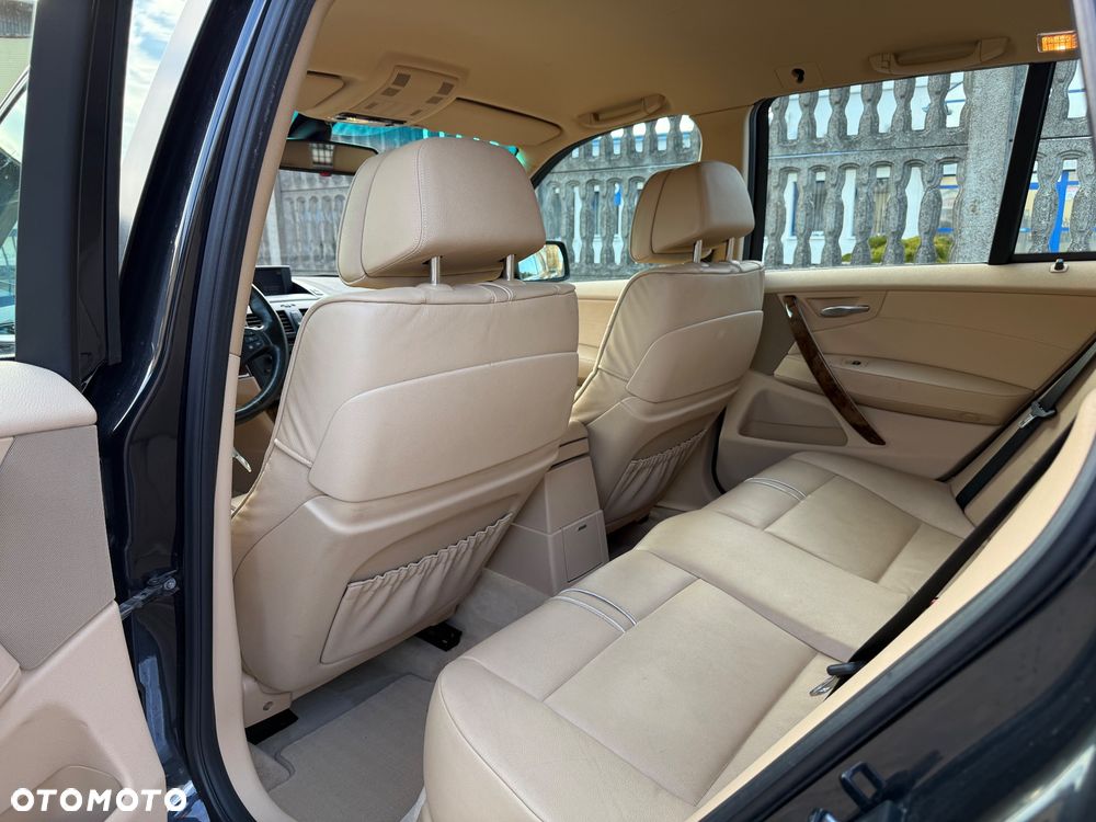 BMW X3 xDrive35d Edition Exclusive - 26