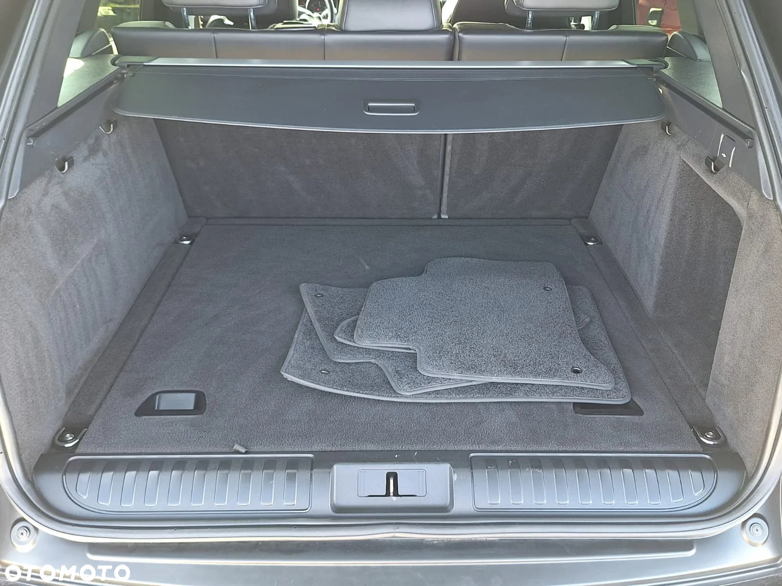 Land Rover Range Rover Sport S 3.0 SD V6 HSE - 35