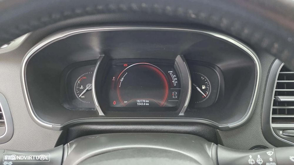 Renault Mégane Sport Tourer 1.5 dCi Limited - 19