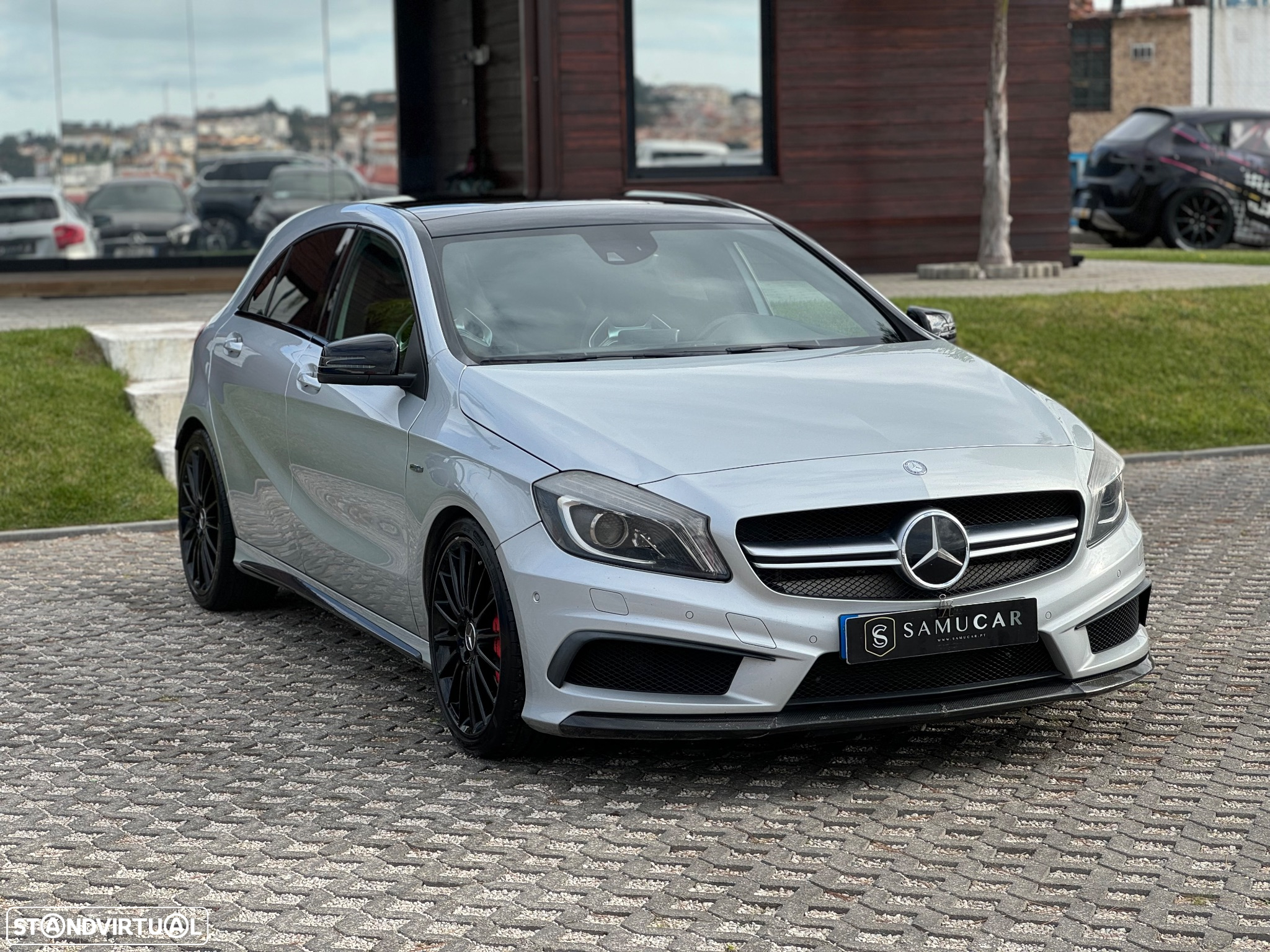 Mercedes-Benz A 45 AMG 4Matic Speedshift 7G-DCT Edition 1 - 4