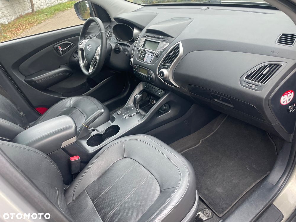 Hyundai ix35 - 11