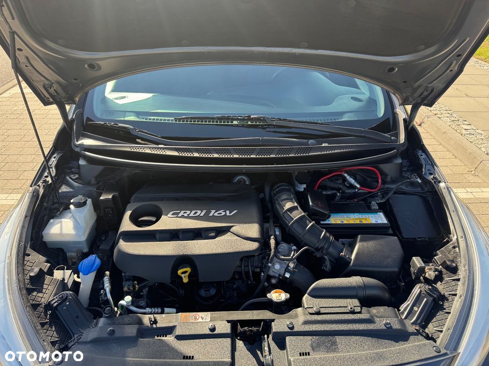 Kia Ceed 1.6 CRDi 128 Dream-Team Edition - 28