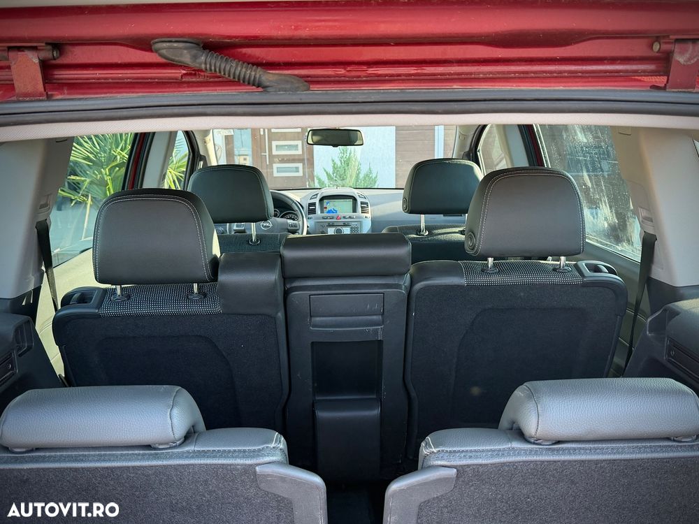Opel Zafira - 20