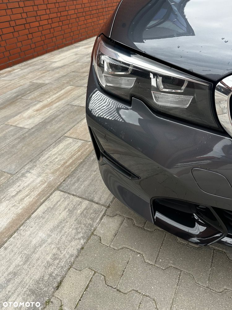 BMW Seria 3 320d Sport Line - 4