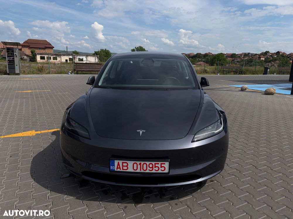 Tesla Model 3 RWD - 6