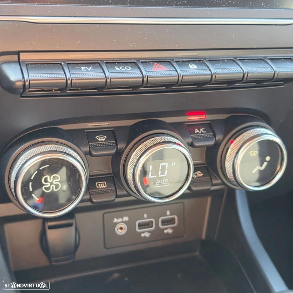 Renault Arkana 1.6 E-Tech Full Hybrid Evolution — fotografia 20