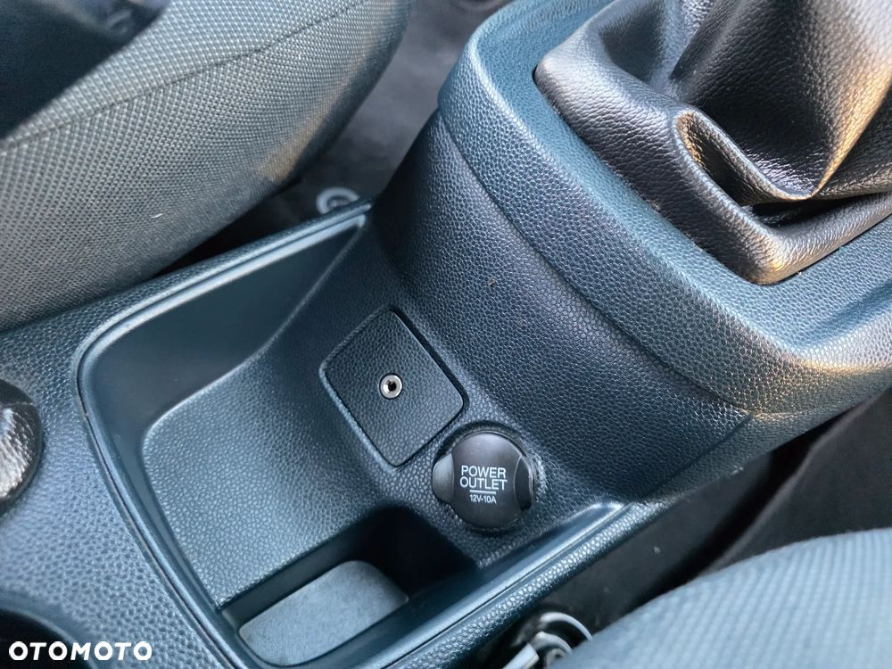 Ford Fiesta 1.25 Trend - 28