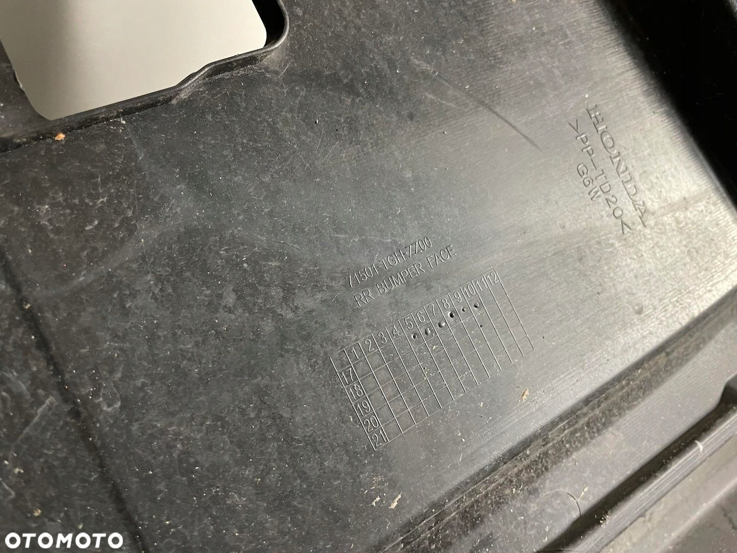 ZDERZAK TYŁ TYLNY HONDA CIVIC X 10 TYPE R HB  DÓŁ - 7