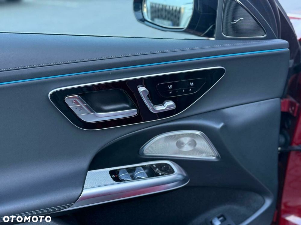 Mercedes-Benz Klasa E - 17