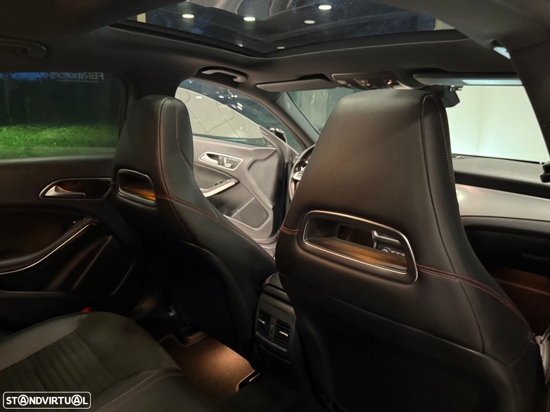Mercedes-Benz CLA 220 Shooting Brake d 4Matic 7G-DCT AMG Line - 34