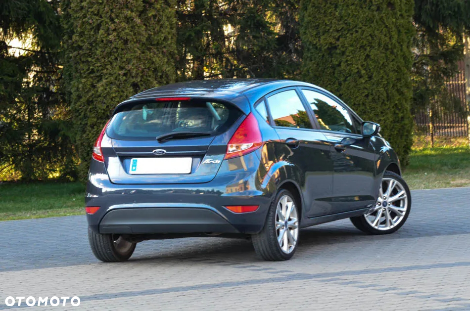 Ford Fiesta 1.25 Ambiente - 13