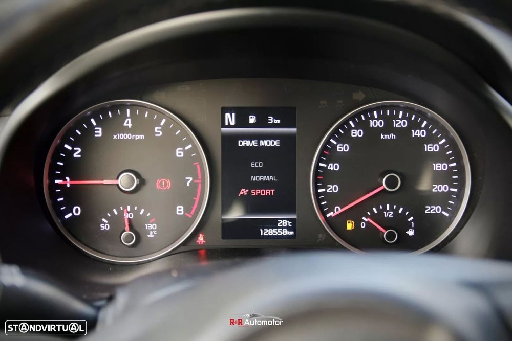 Kia Stonic 1.0 T-GDI Drive - 17