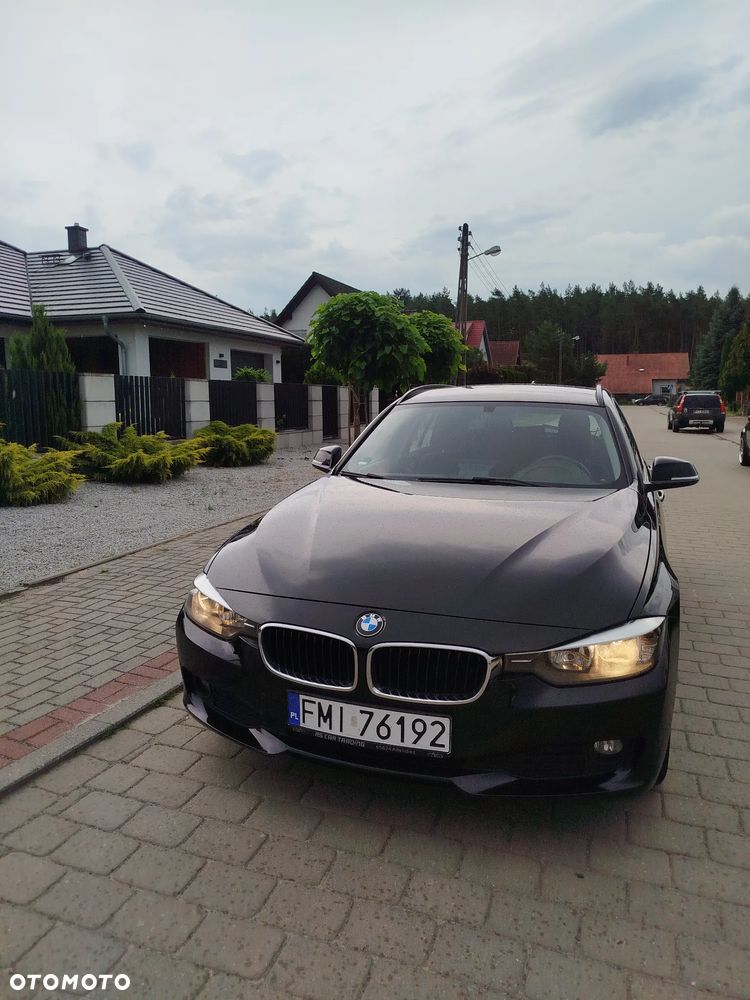 BMW Seria 3 316d - 2