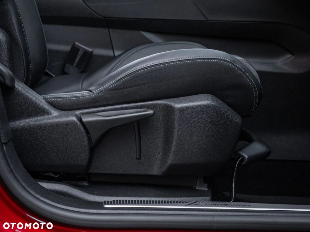 Peugeot 3008 PureTech 130 Stop & Start GPF Crossway - 26