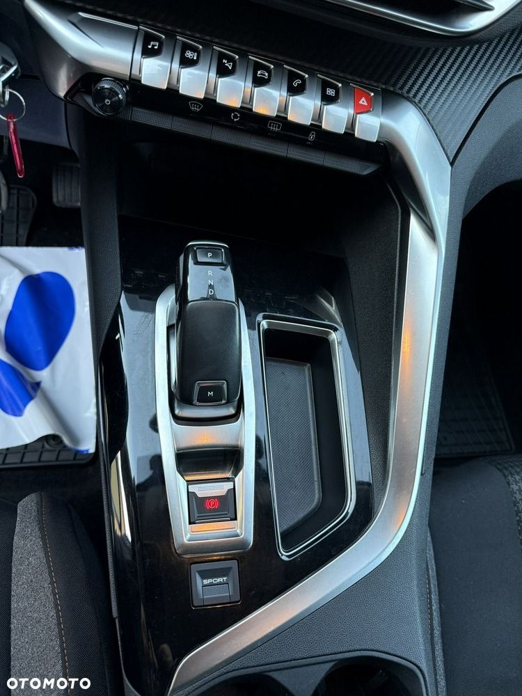Peugeot 3008 - 28