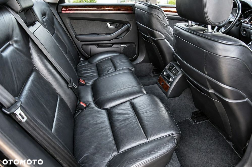 Audi A8 - 16
