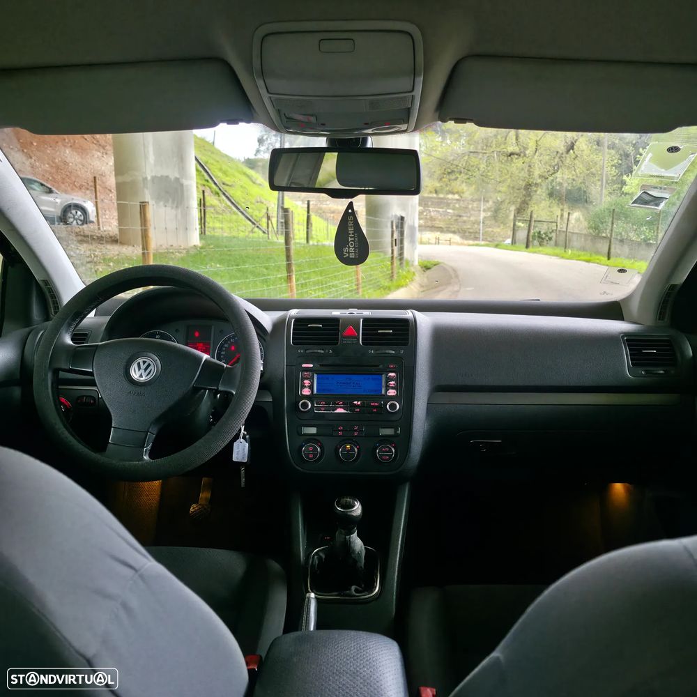 VW Golf 1.9 TDi 6V Confortline - 11