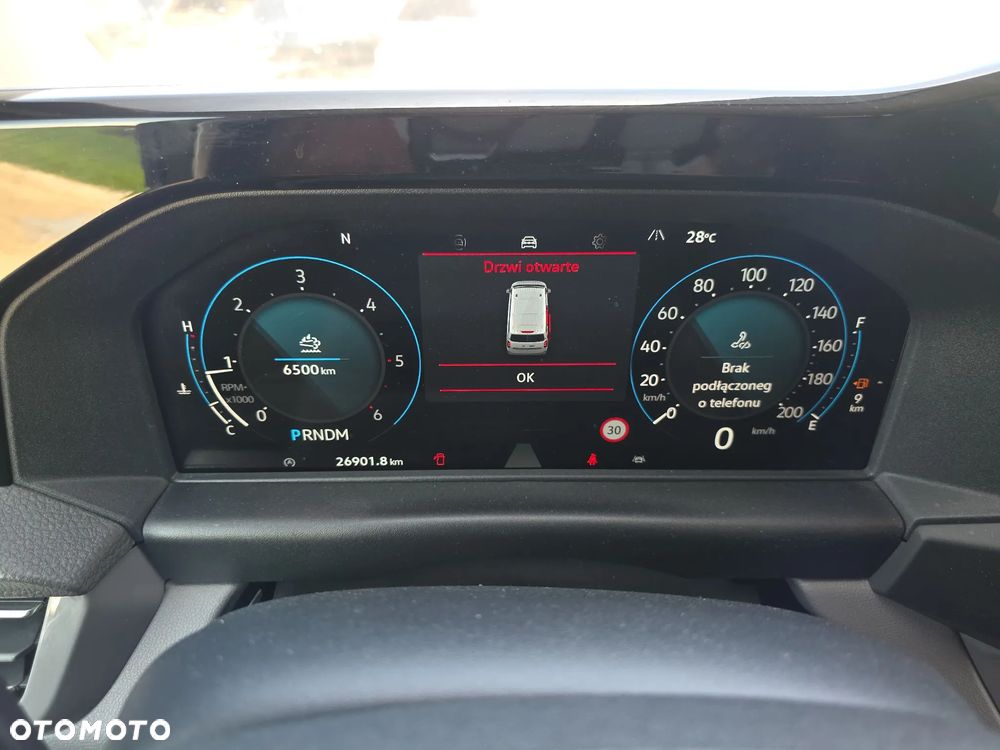 Volkswagen Caravelle - 20