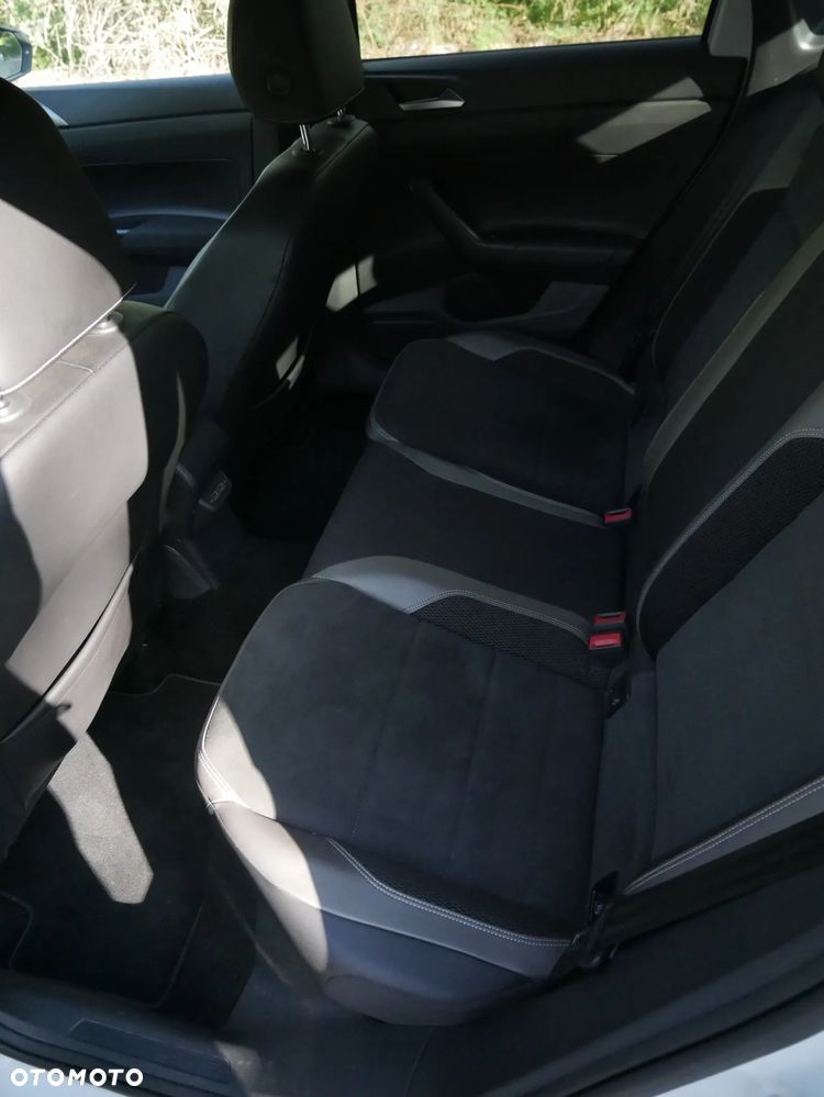 Volkswagen Polo 2.0 TSI OPF DSG GTI - 16