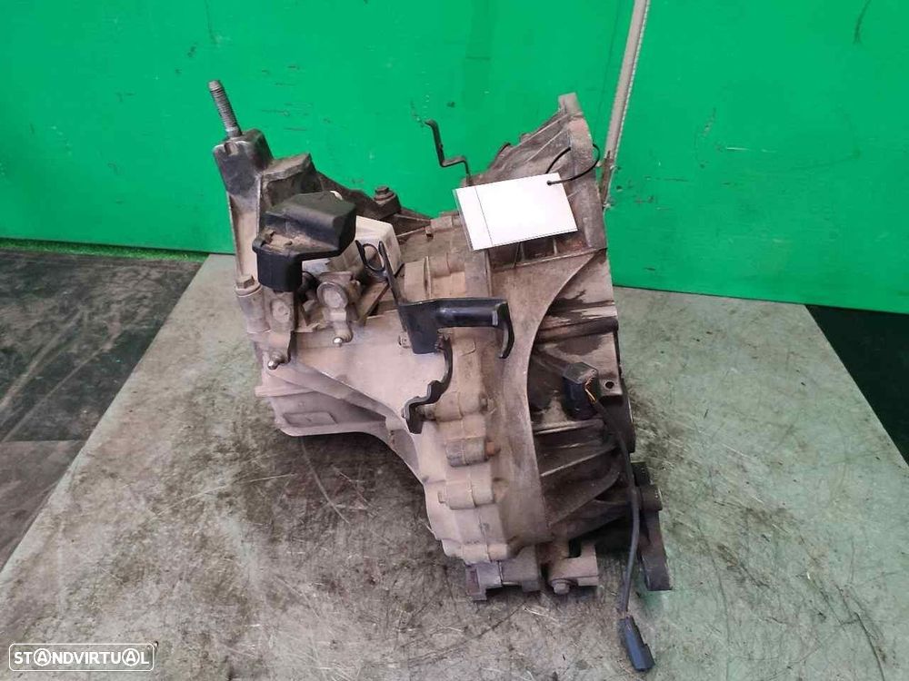 CAIXA VELOCIDADES FORD FOCUS - 3