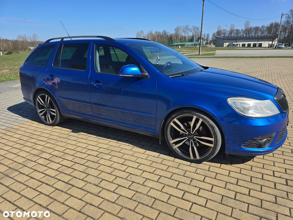 Skoda Octavia 2.0 TSI RS - 2