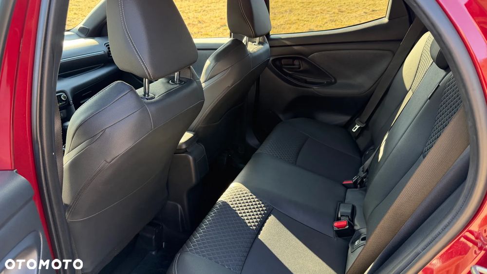 Toyota Yaris Hybrid 1.5 Selection Elegant - 20