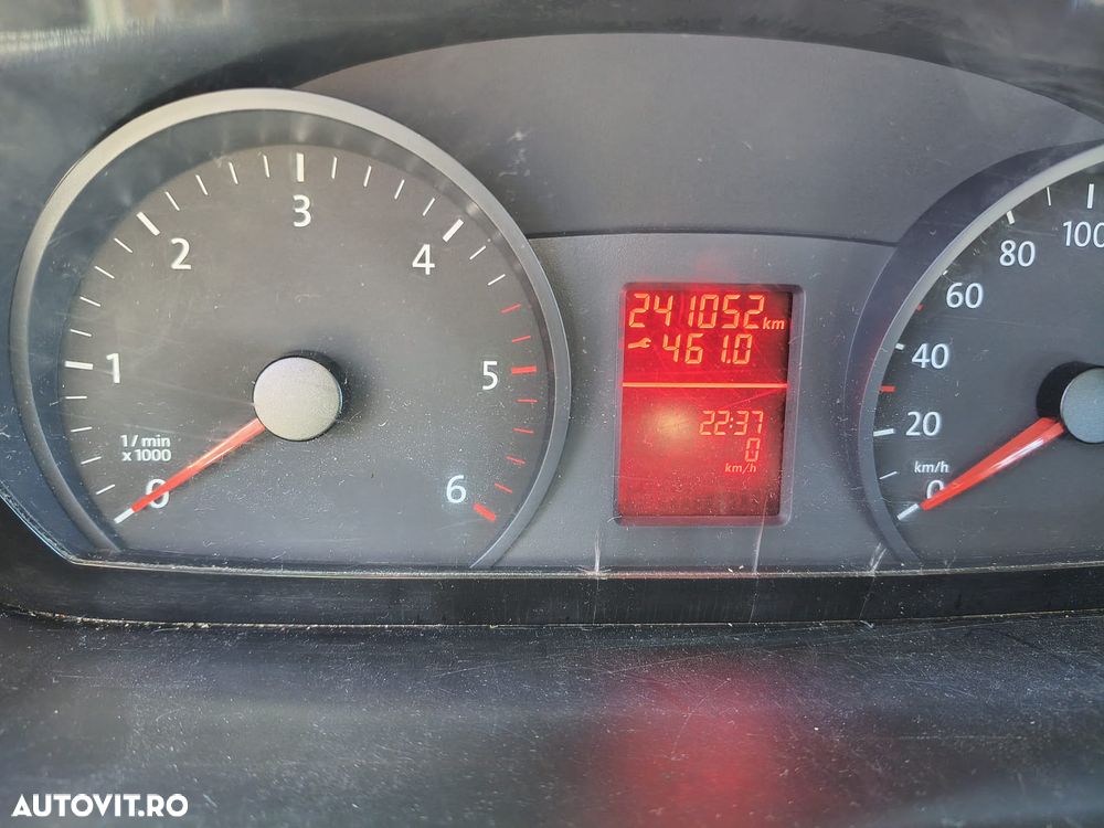 Volkswagen Crafter - 2