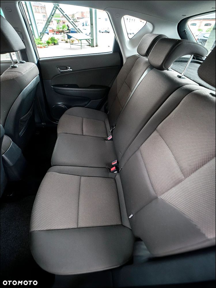 Hyundai i30 - 32