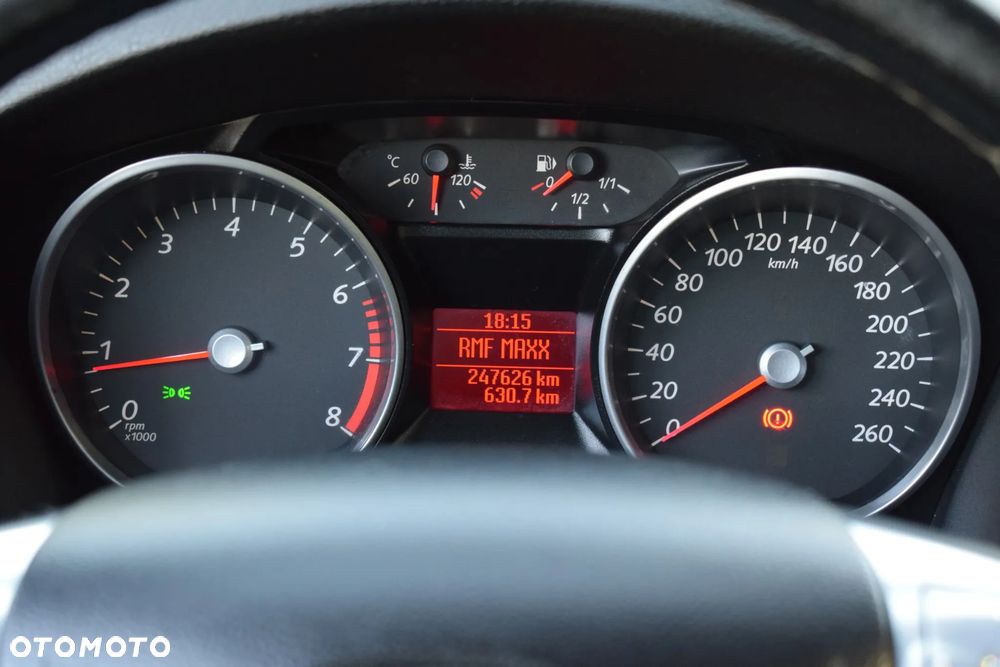 Ford Mondeo - 12