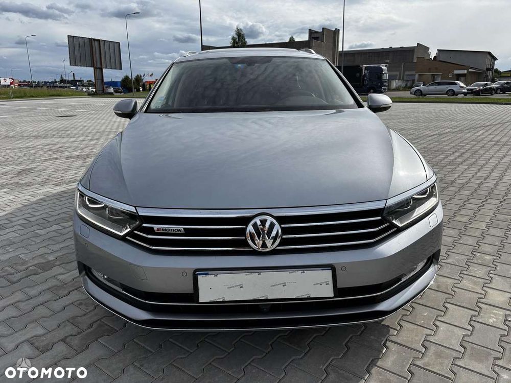 Volkswagen Passat 2.0 TDI Bi-Turbo BMT 4Mot Highline DSG - 2