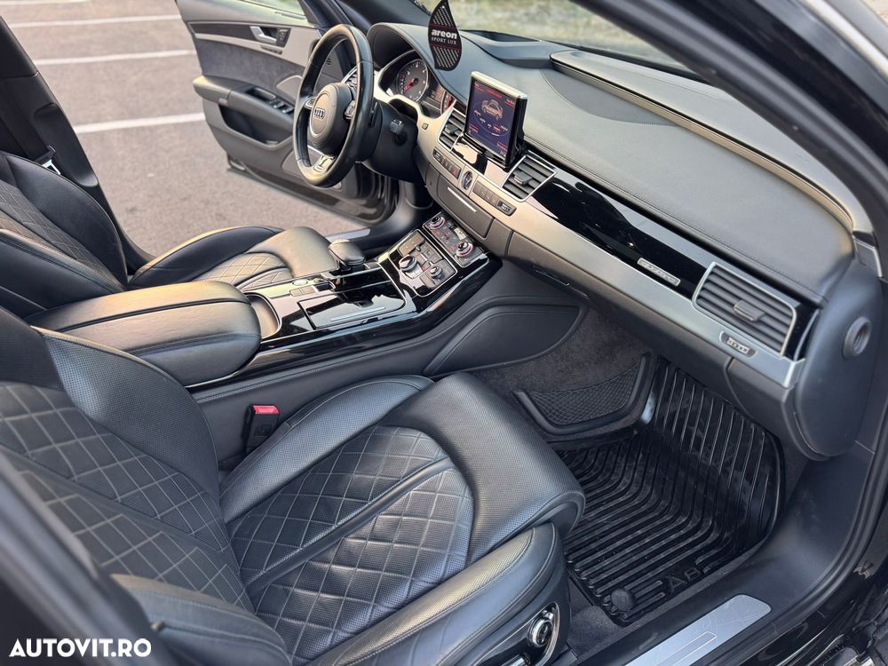 Audi A8 3.0 TDI DPF clean diesel quattro tiptronic - 13