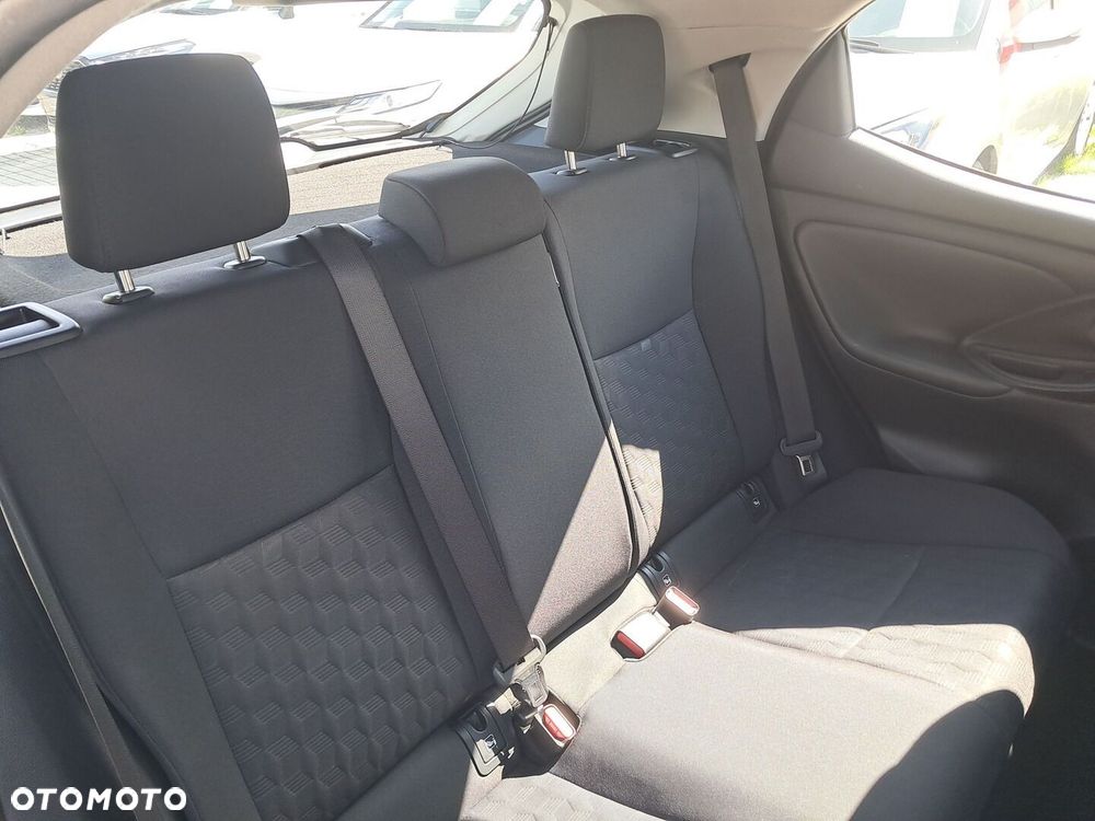 Toyota Yaris Hybrid 1.5 Comfort - 25