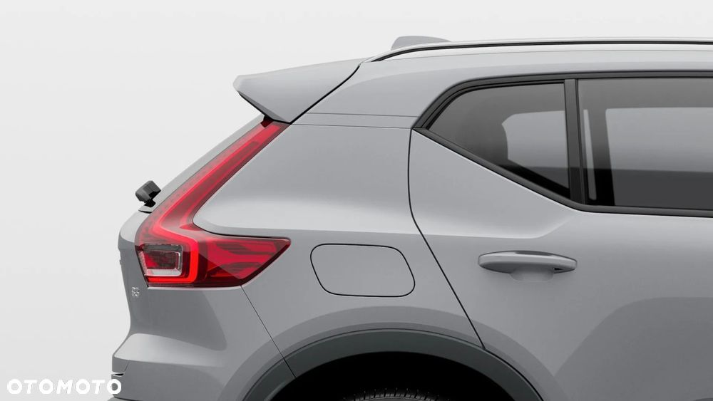 Volvo XC 40 B3 Core - 25