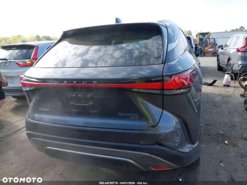 Lexus RX - 3