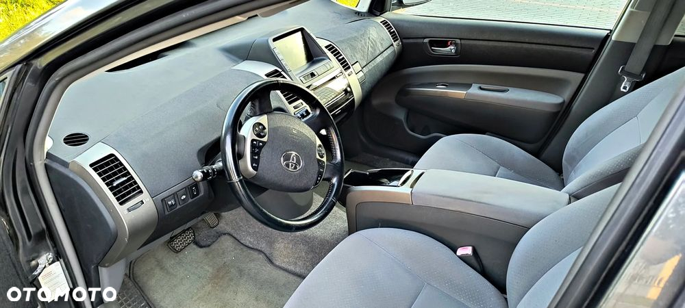 Toyota Prius 1.5 VVT-i Sol (nav) - 14
