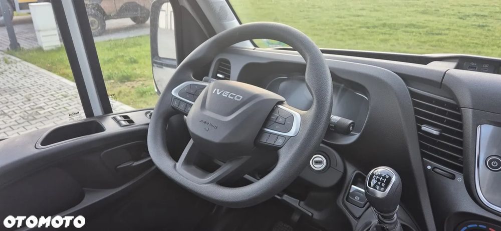 Iveco Daily 35S14H - 5