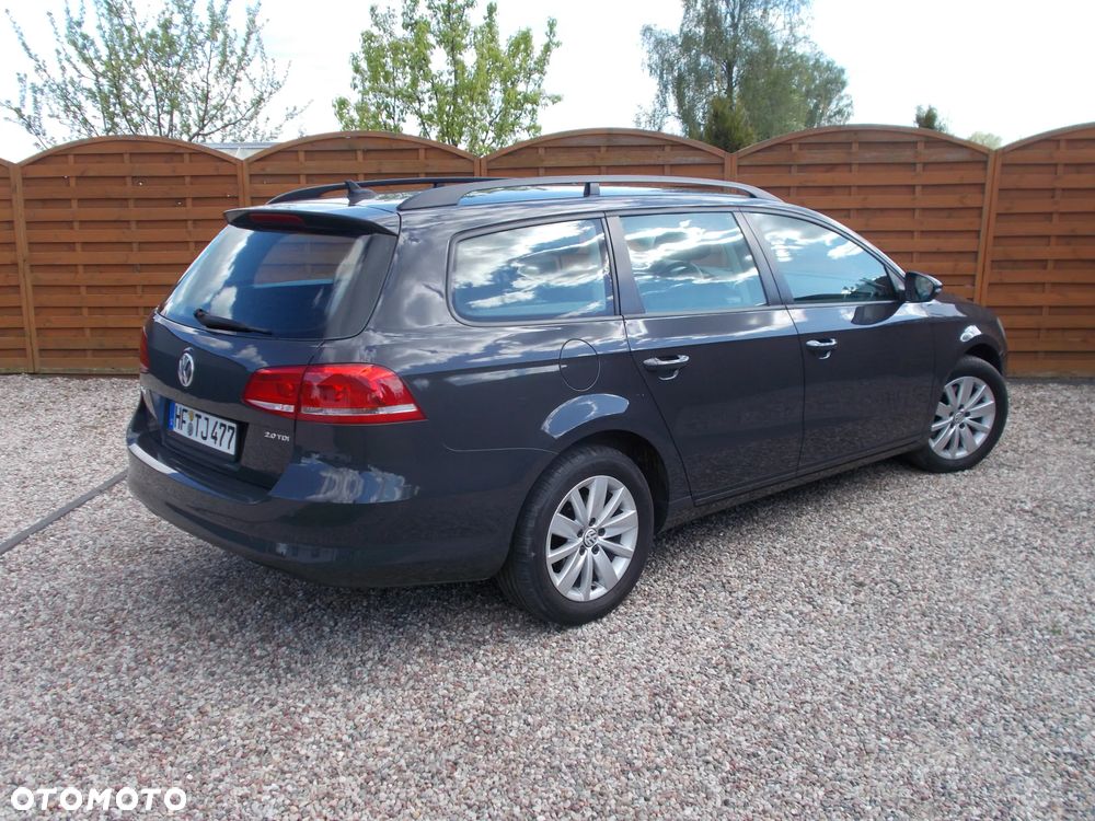Volkswagen Passat 2.0 TDI Highline - 3