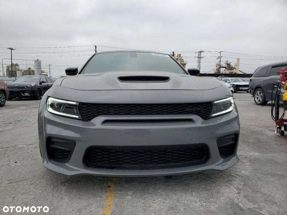 Dodge Charger 6.2 Hellcat