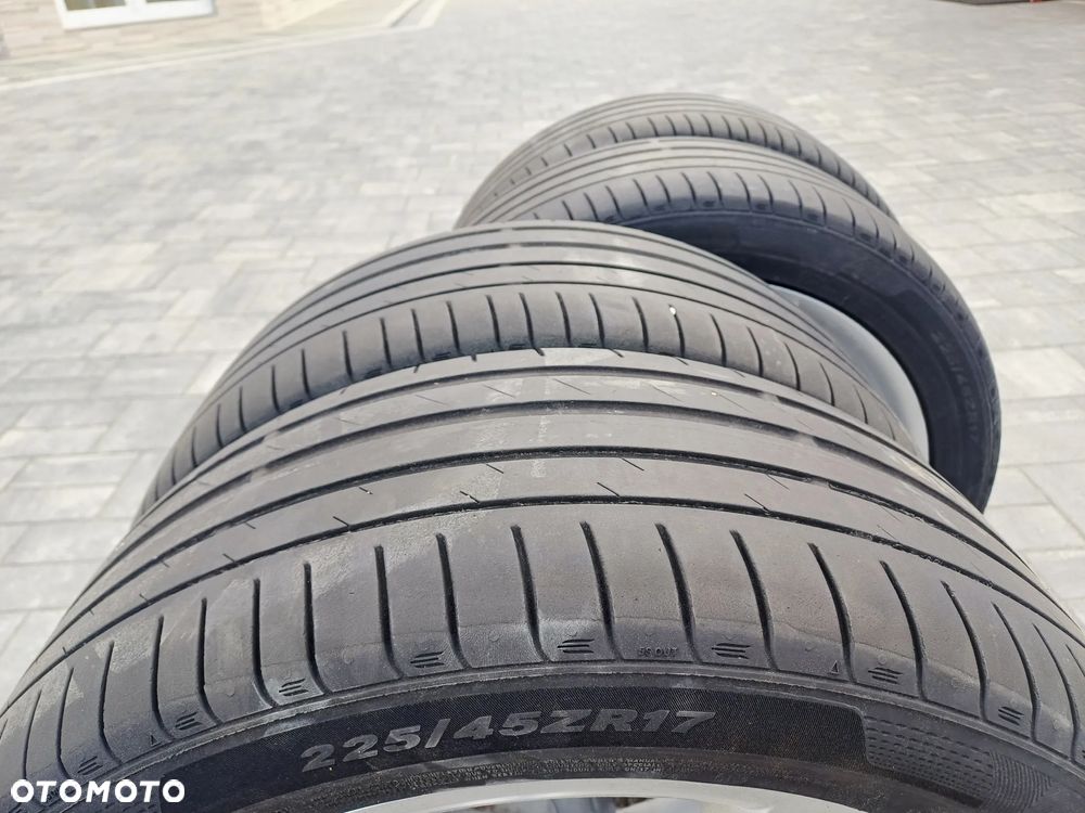 FELIGI Z OPONAMI ALUMINIOWE SEAT LEON II R17 5X112 ET54 57,1 mm OPONY 225/45 R17 LATO NR6 - 14