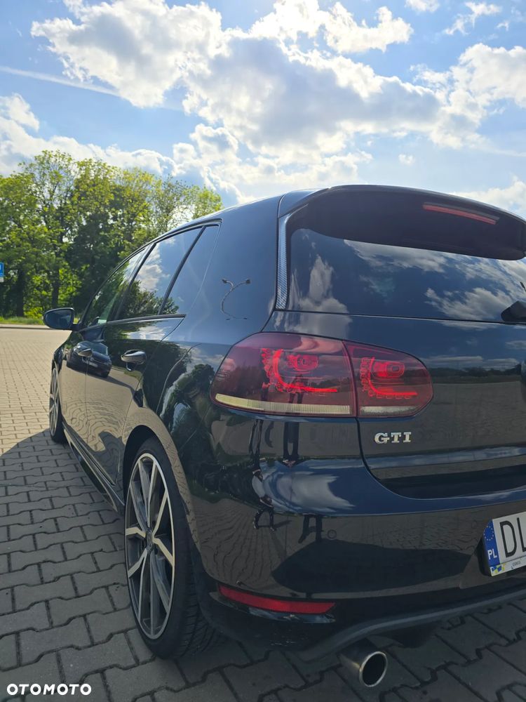 Volkswagen Golf 2.0 TSI GTI 35 - 2