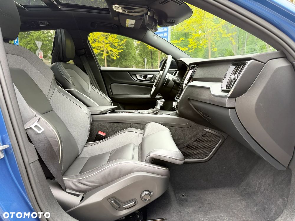 Volvo S60 T6 AWD Geartronic RDesign - 15