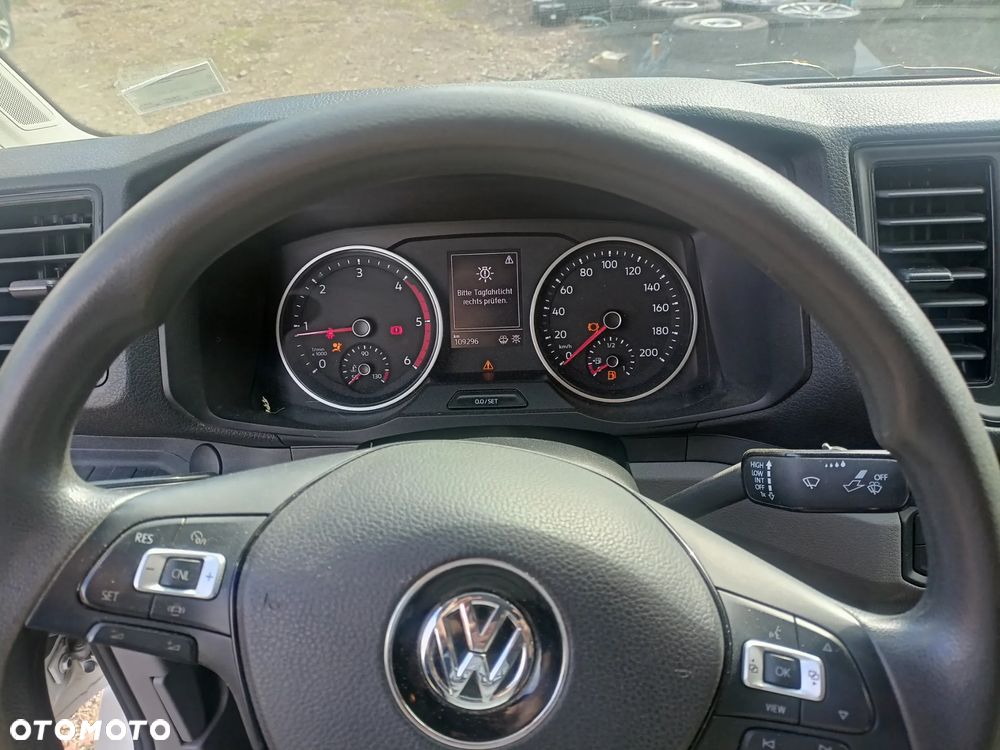 Volkswagen Crafter - 21
