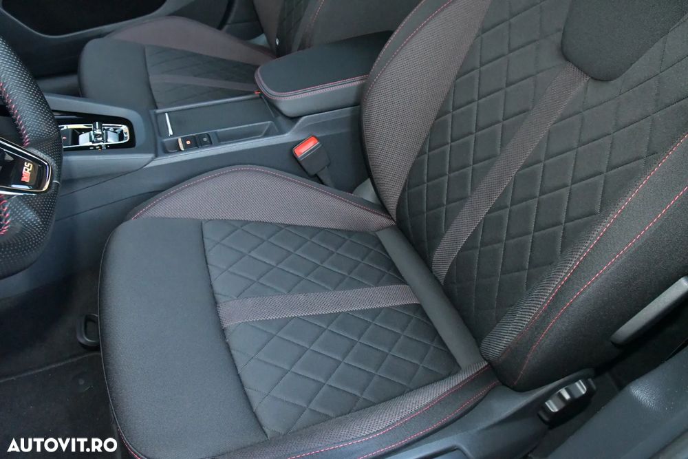 Skoda Octavia 2.0 TSI DSG RS - 12