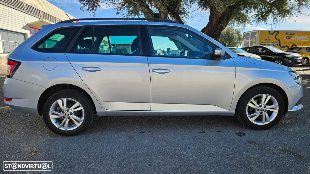 Skoda Fabia Break 1.0 TSI Ambition - 4