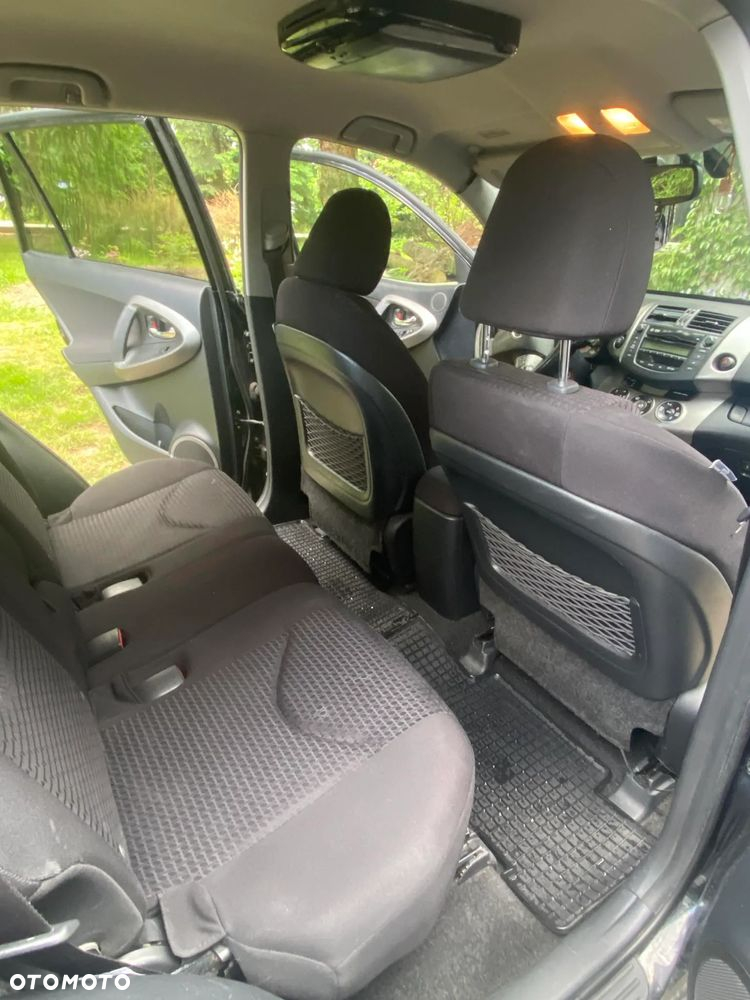 Toyota RAV4 2.2 D-4D Sol 180 - 3
