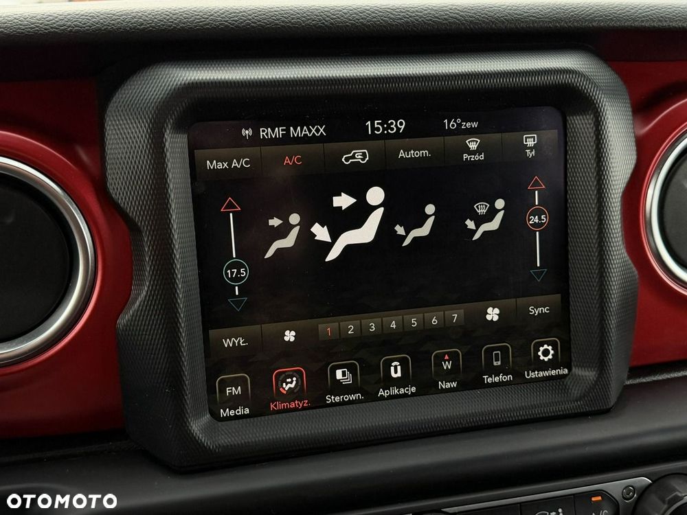 Jeep Wrangler - 29