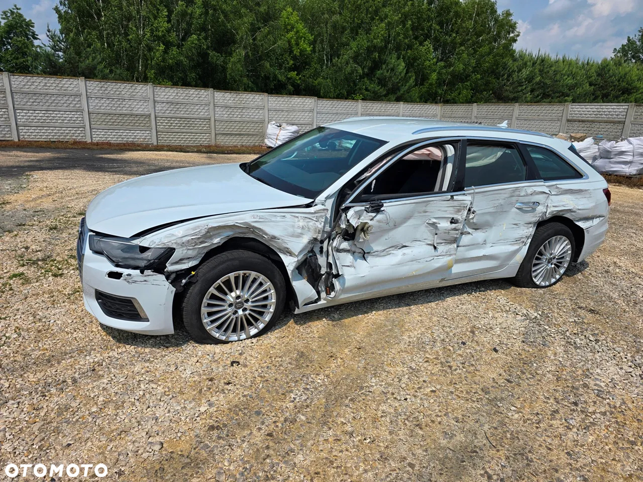 Audi A6 Avant 45 TDI quattro tiptronic - 14