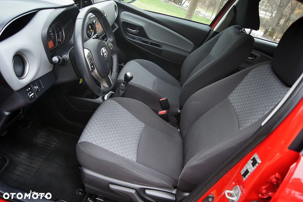 Toyota Yaris 1.33 VVT-i Style - 21