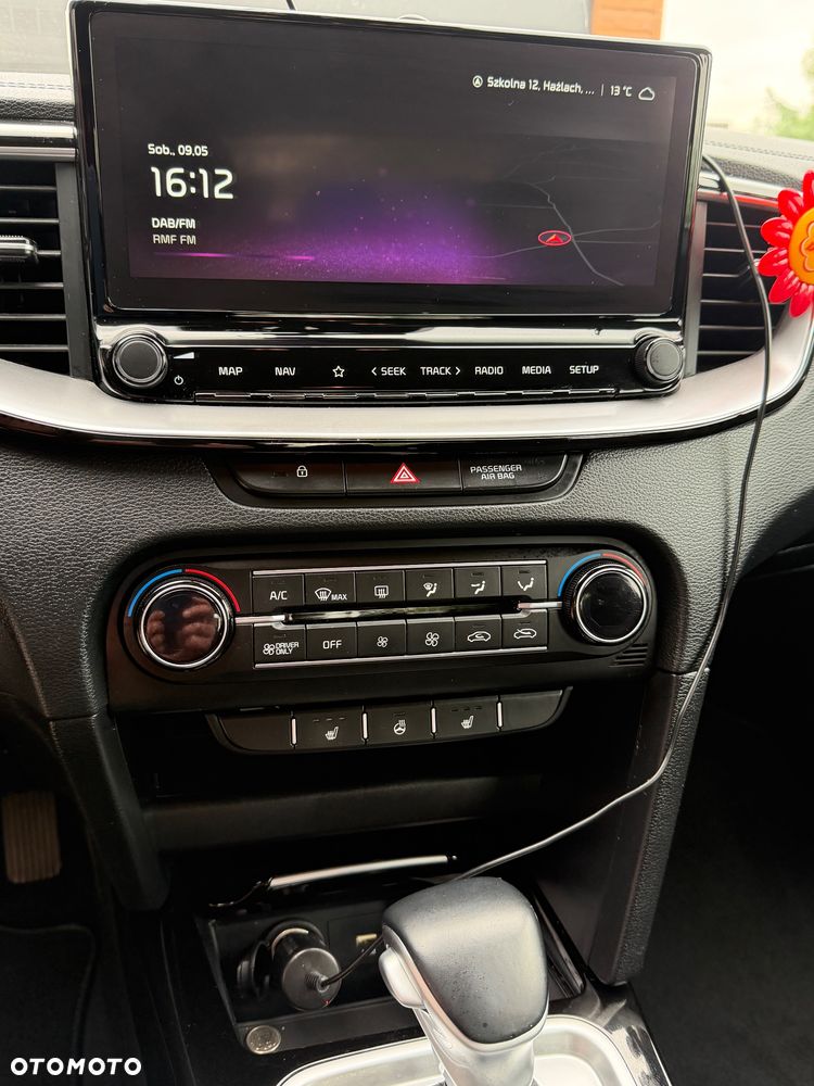 Kia XCeed - 25