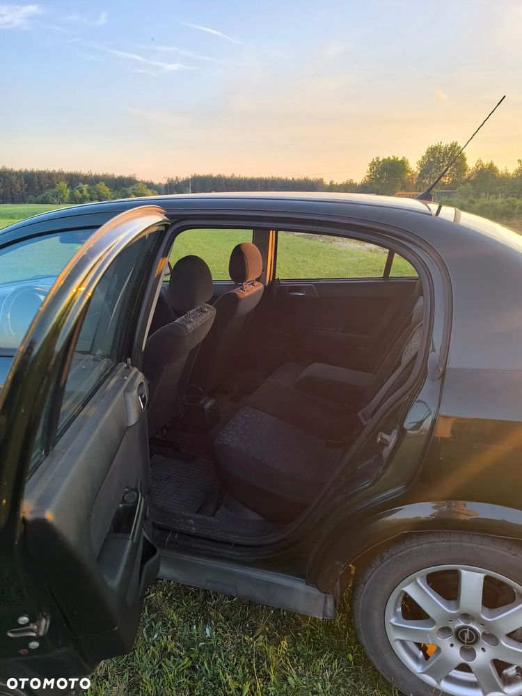 Opel Astra - 11